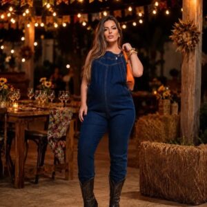 Macacão jeans longo barriga